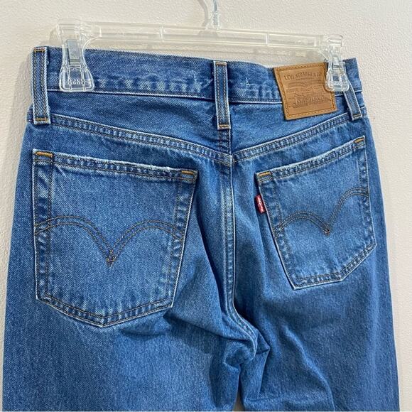 Levi’s Wedgie Straight Blue High Rise Vintage Look Jeans Size 25 - Picture 12 of 14